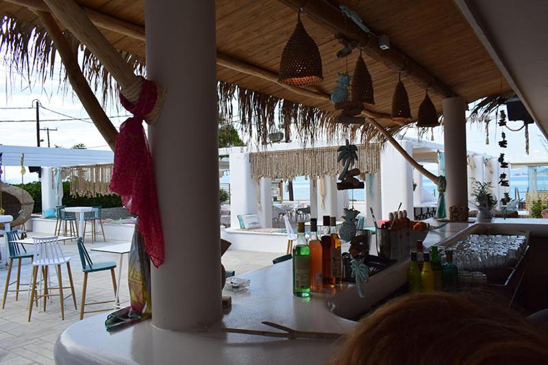 Marzi Beach And Bungalows Hotel Kokkonion Exterior photo